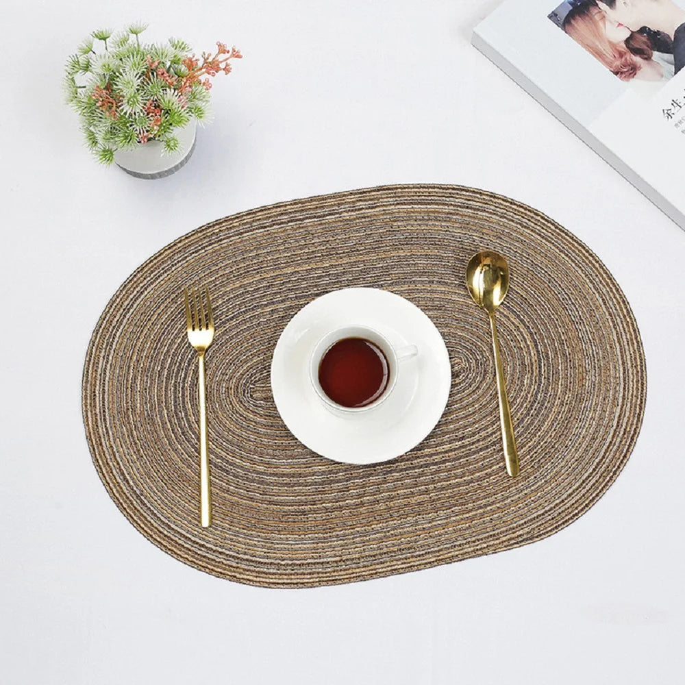 Oval Braided Placemats 4-Pack 50 x 35 cm