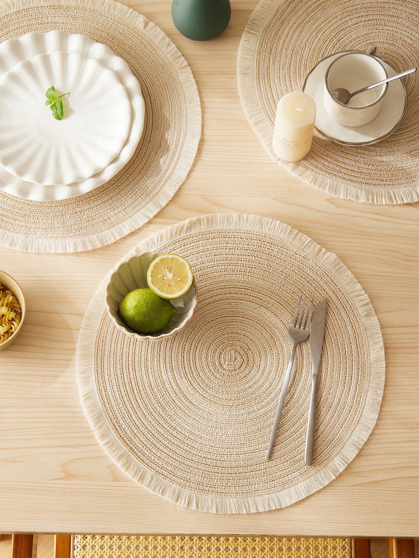 Fringe Round Woven Placemats -Set of 4