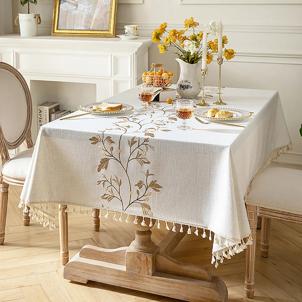 Battilo Waterproof Tablecloth in Linen-Cotton Blend