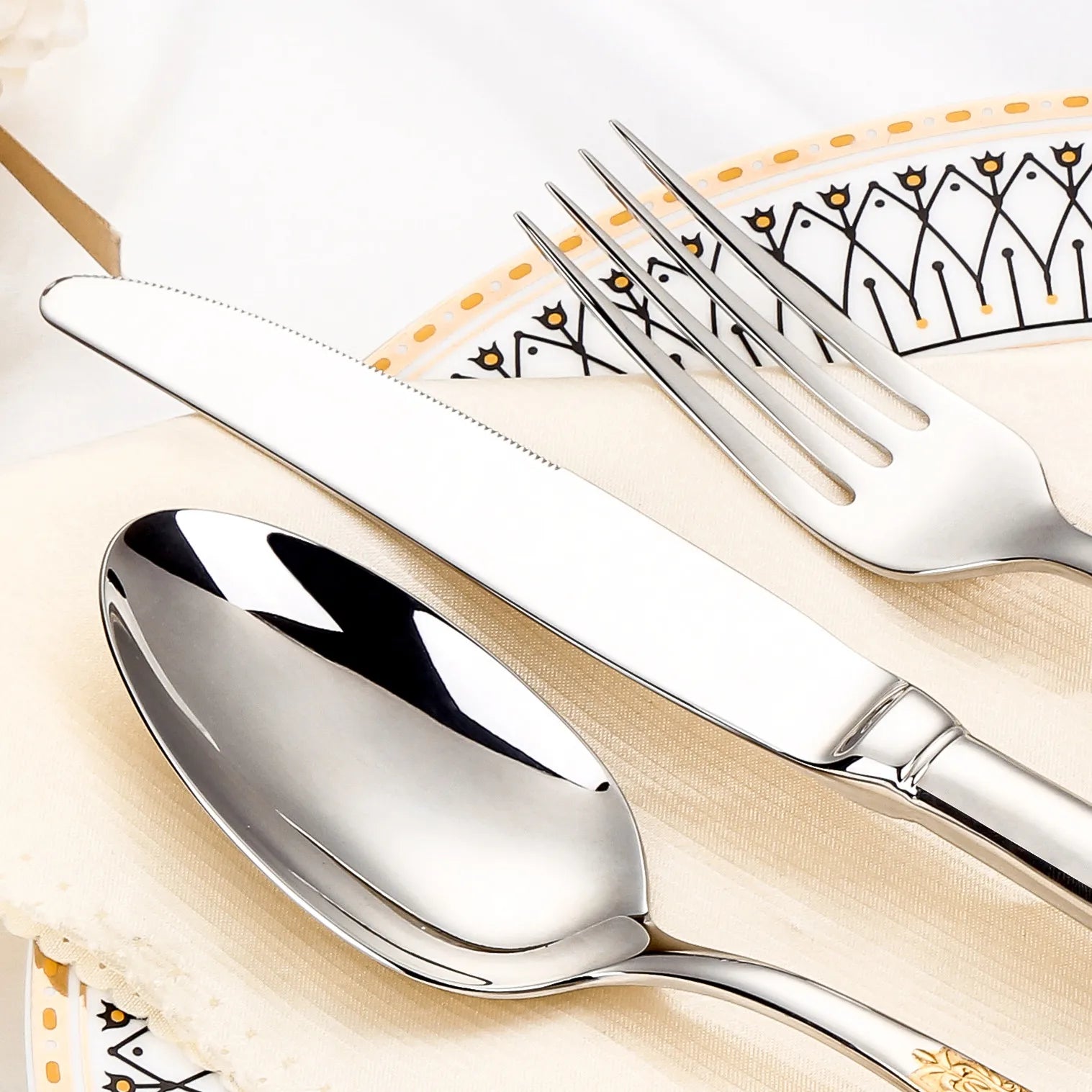 Luxury Gold Plated Stainless Steel Flatware Set