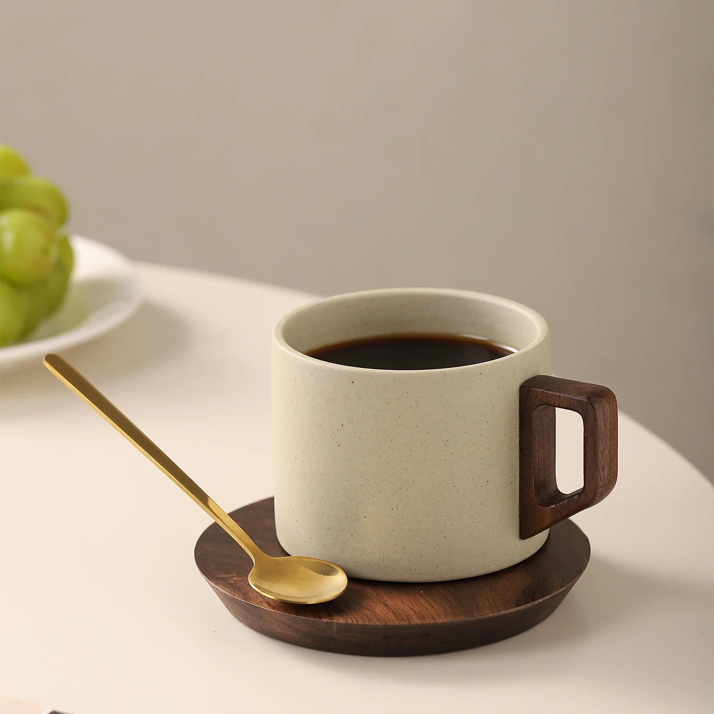 Ceramic Coffee Cup with Walnut Handle and Wood Saucer 300 ml, view 4